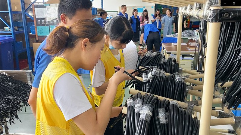 十大网赌网址线束厂每日品保巡线